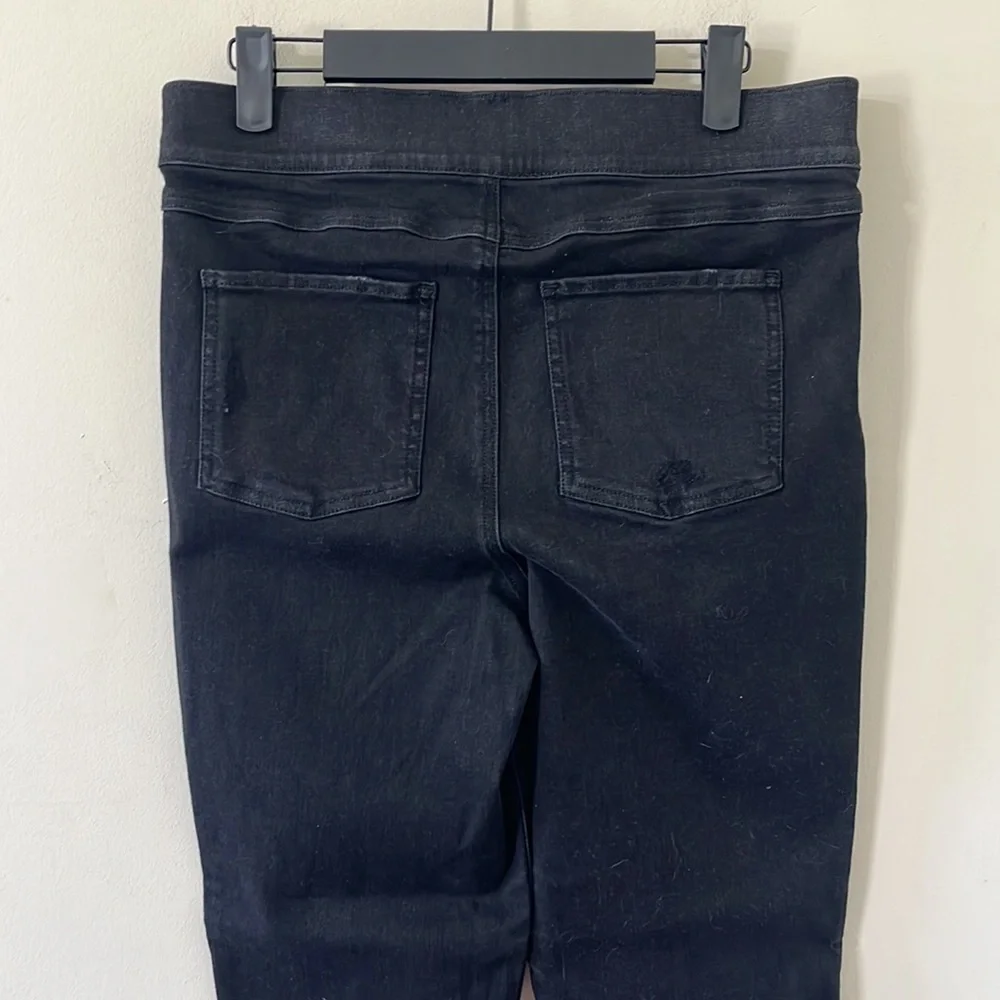 Spanx Vintage Black High Rise Distressed Denim Legging Size Large NWT - Picture 8 of 11